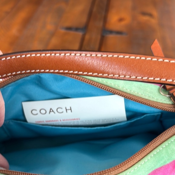 Coach Pink and Orange Shoulder Bag with Vibrant Stripes - Picture 6 of 8